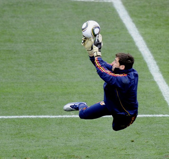 Casillas á æfingu í gær.