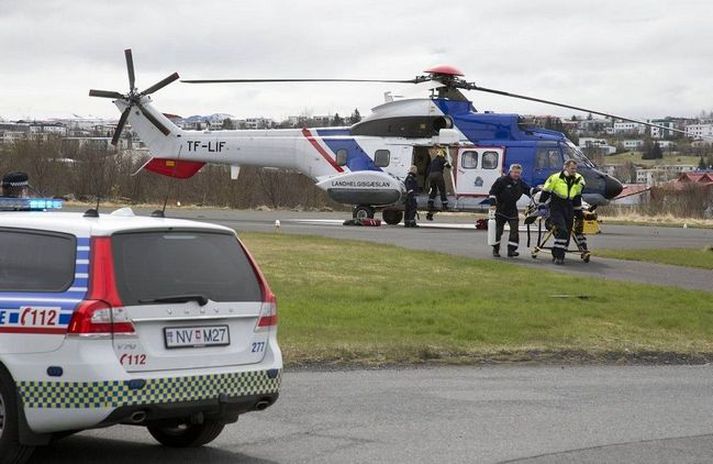 Þrír voru fluttir á Landspítalann með þyrlu eftir slysið.