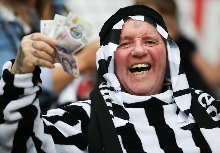 Það er nóg til hjá Newcastle eftir yfirtöku Sádi Araba og stuðningsmenn félagsins eru margir glaðbeittir eftir mögur ár í eigendatíð Mike Ashley.