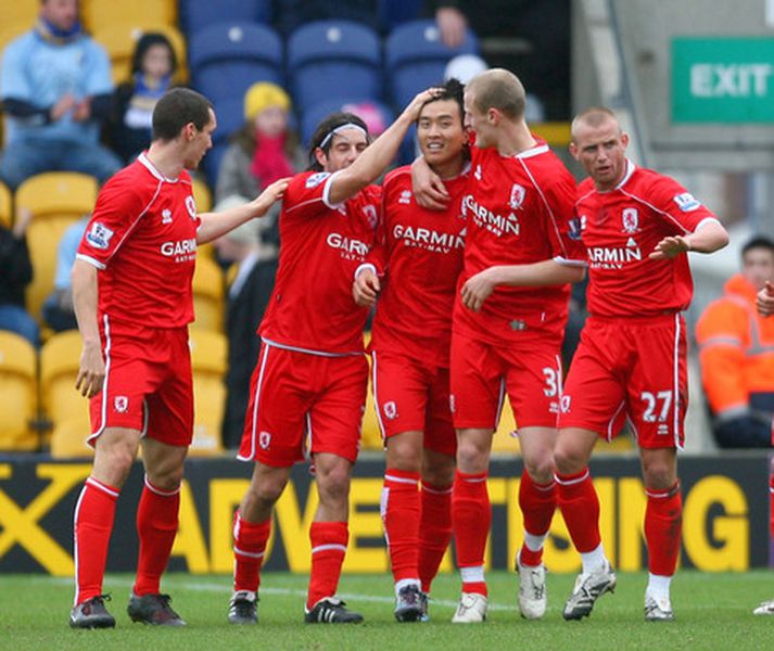 Leikmenn Middlesbrough fagna marki Dong-Gook Lee