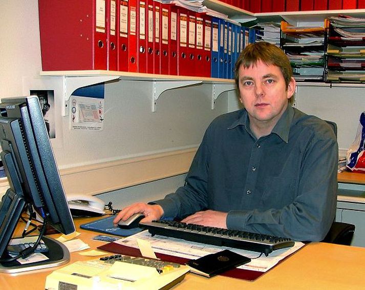 Aðalsteinn Á. Baldursson.  Verkalýðsfélag Húsavíkur ætlar að sjá til þess að átta erlendir starfsmenn Norðlenska fái umsamin laun þó þeir séu farnir af landi brott.