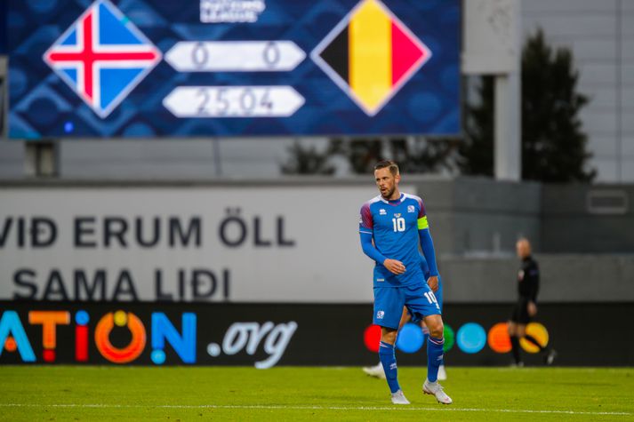 Gylfi Þór var fyrirliði Íslands í síðustu leikjum í fjarveru Arons Einars Gunnarssonar