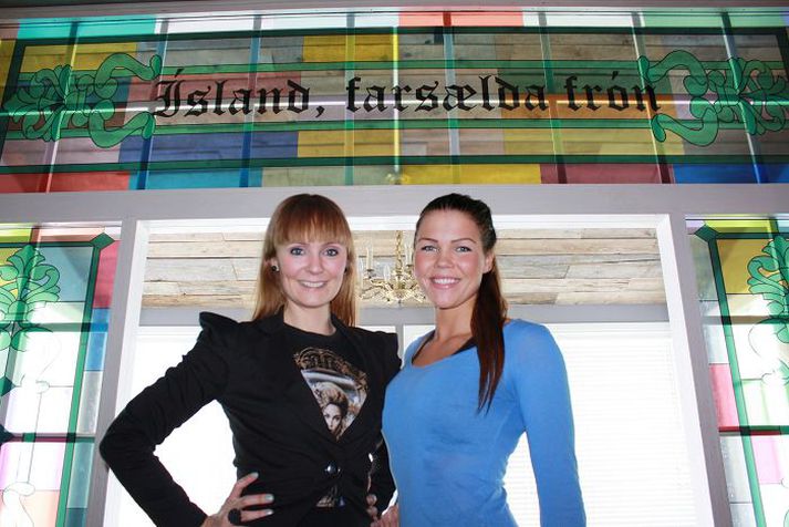 Vinkonurnar Andrea og Fríða ætla sér stóra hluti á Selfossi.