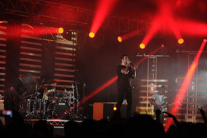 Hljómsveitin Deftones hefur selt yfir tíu milljónir platna og unnið Grammy-verðlaun.