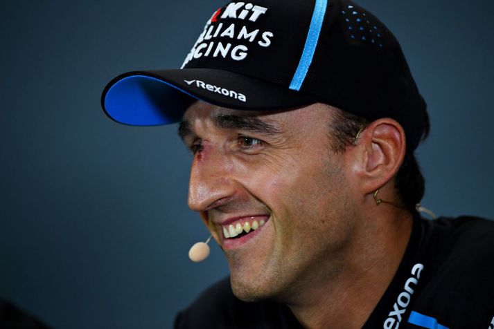 Kubica greindi frá því á blaðamannafundi í dag að hann muni ekki keyra fyrir Williams á næsta ári.