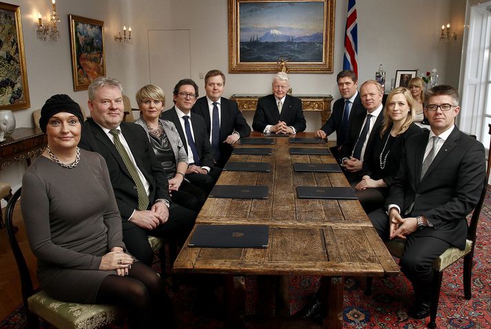 Ríkisstjórnin mældist með 34,1% stuðning í janúar en mælist nú með 36,4%.