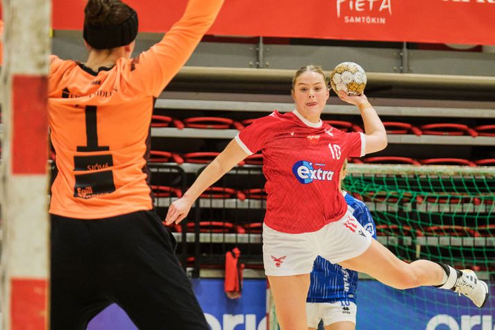 Valskonan Þórey Anna Ásgeirsdóttir er að nýta færin sín frábærlega í vetur.
