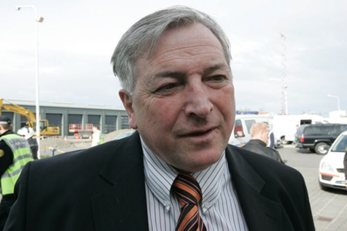 Árni er lemstraður eftir óhappið en slapp óbrotinn. Mynd/ Vilhelm.