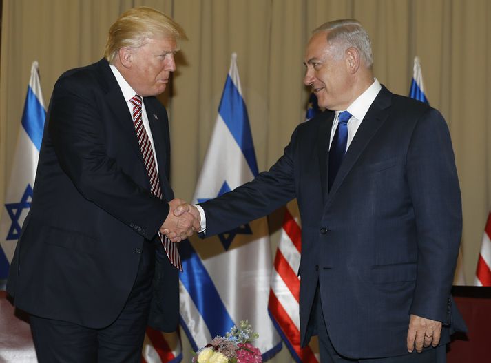 Donald Trump ásamt Benjamín Netanyahu í dag.