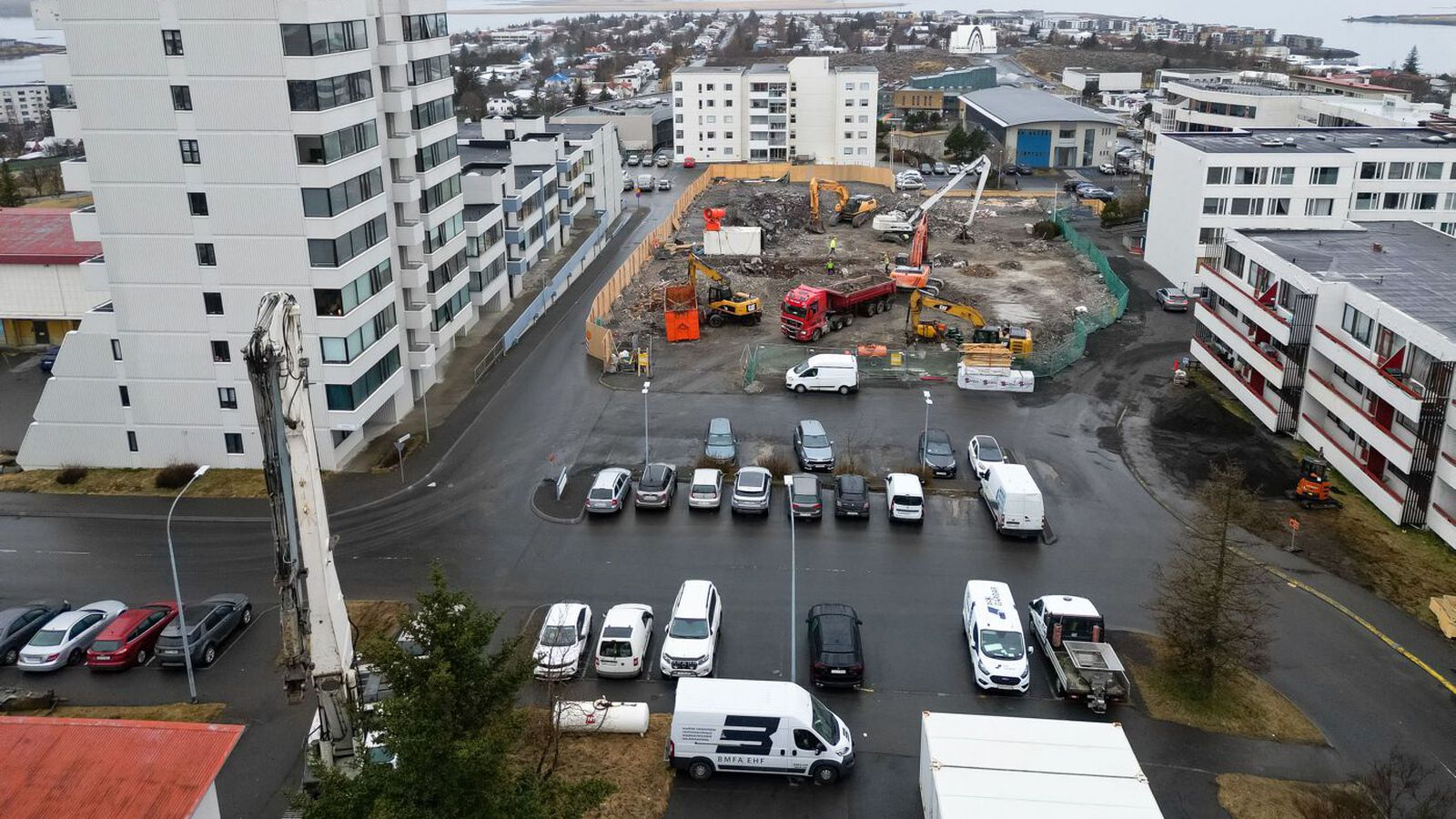 Deilu­efni jafnað við jörðu í Kópa­vogi