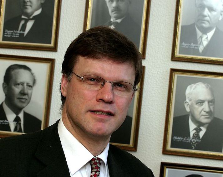 Árni Mathiesen fjármálaráðherra