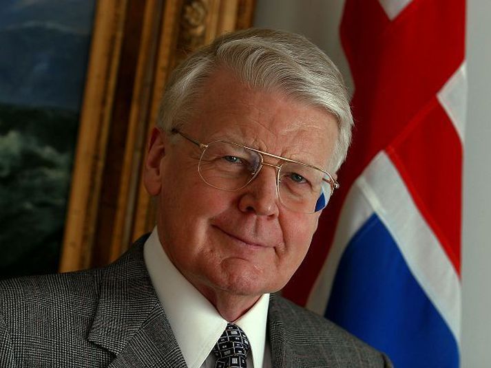 Ólafur Ragnar Grímsson hefur sent heillaóskir til Frakklands.