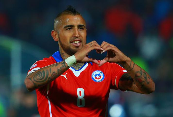 Vidal kom Chile á bragðið gegn Ekvador.
