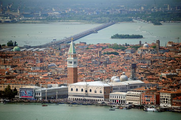 Feneyjahérað íhugar aðskilnað frá Ítalíu.