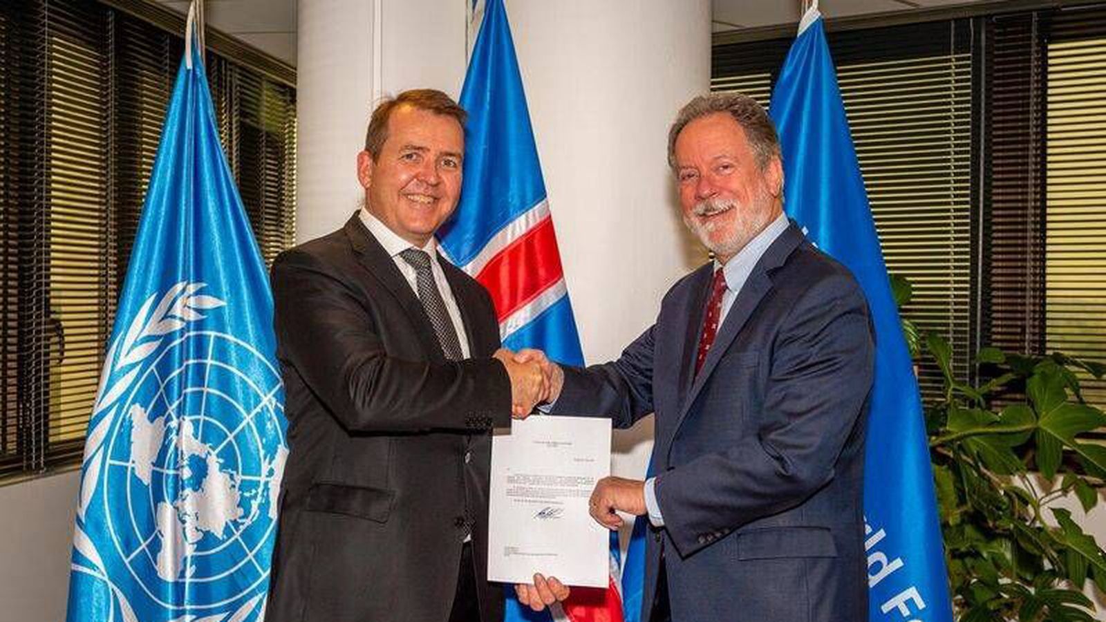 Reynir aftur við Endur­upp­töku­dóm