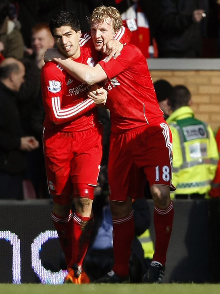 Dirk Kuyt þakkaði Luis Suarez fyrir hjálpina eftir leikinn.