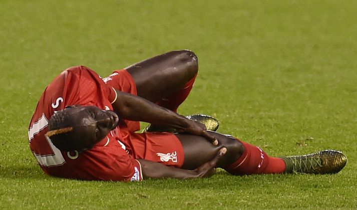 Mamadou Sakho eftir að hann meiddist um helgina.