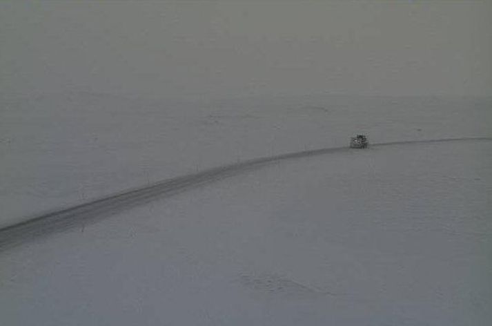Frá Holtavörðuheiði núna á fimmta tímanum. Myndin er úr vefmyndavél Vegagerðarinnra.