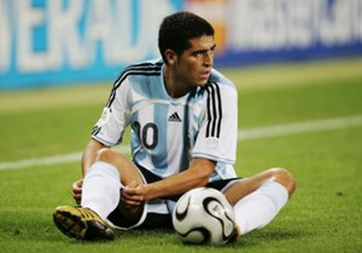 Riquelme var í stuði í gær.