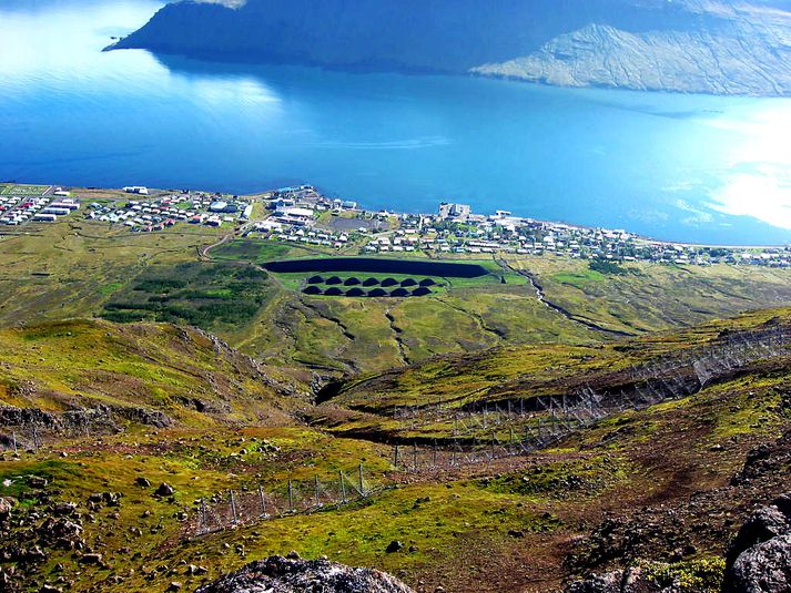 Meirhlutaviðræður milli Framsóknarflokks og Sjálfstæðisflokks standa yfir í Fjarðabyggð.