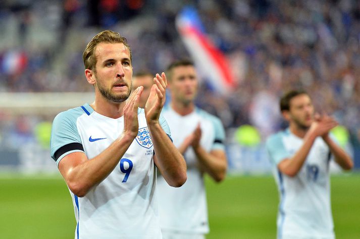 Harry Kane mun leiða lið Englands út á völlinn í Rússlandi