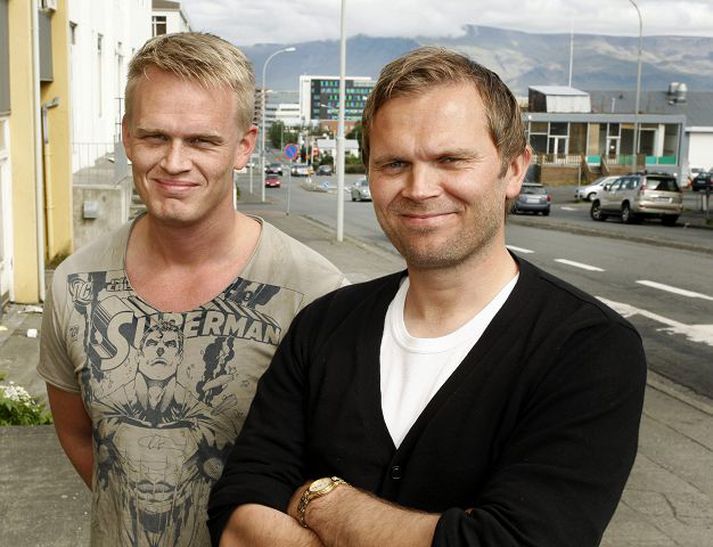 Fótboltasérfræðingarnir Hjörvar Hafliðason og Guðmundur Benediktsson stjórna nýjum þætti um enska boltann í vetur.fréttablaðið/anton