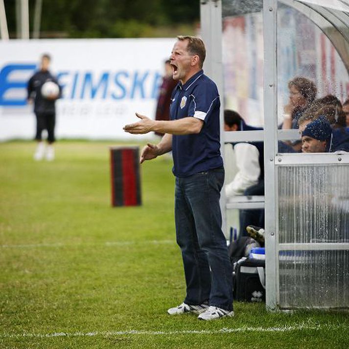 Zoran Miljkovic, þjálfari Selfoss, og Ólafur Þórðarson, fyrrverandi þjálfari Fylkis, eru helst taldir koma til greina sem næsti þjálfari Árbæjarliðsins.
