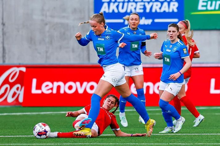 Valur og Stjarnan urðu í efstu tveimur sætunum í Bestu deildinni í fyrra en nú er komið að Breiðabliki, samkvæmt árlegri spá þjálfara, fyrirliða og formanna félaganna.