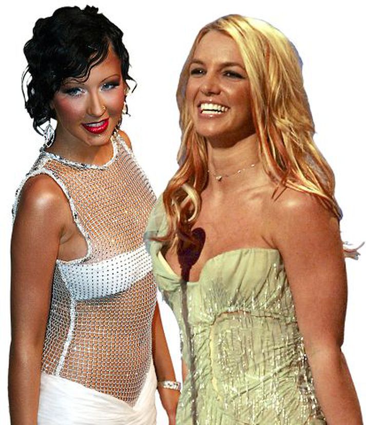 Tvær heitar Söngkonurnar Christina Aguilera og Britney Spears urðu alheimsstjörnur um leið og fyrstu plötur þeirra komu út. Þær hafa undanfarið verið á niðurleið.