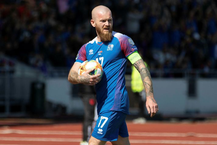 Aron Einar Gunnarsson þótti mjög efnilegur handboltamaður.