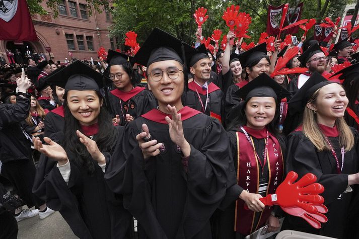 Frá útskrift Harvard í síðustu viku. Um fjórðungur nemenda skólaársins kom erlendis frá.