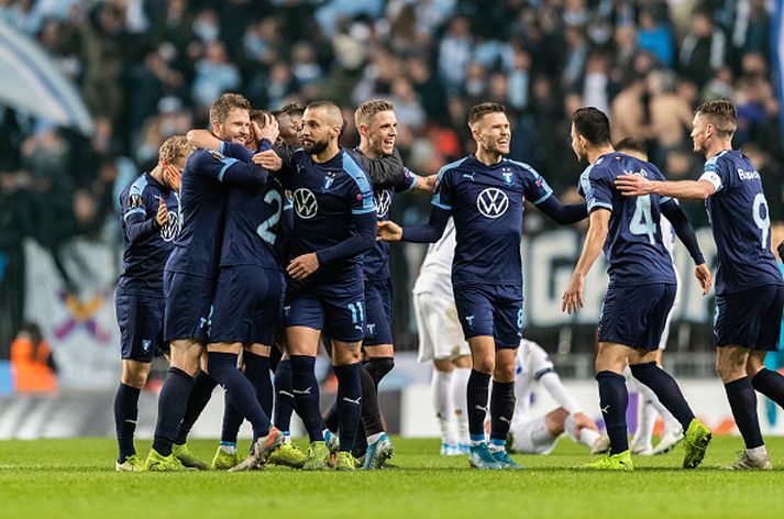 Malmö fagna sætinu í 32-liða úrslitunum.