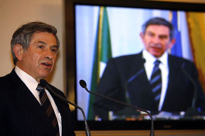 Fagnar átaki Paul Wolfowitz, yfirmaður Alþjóðabankans, talar á ráðstefnunni í Róm í gær.