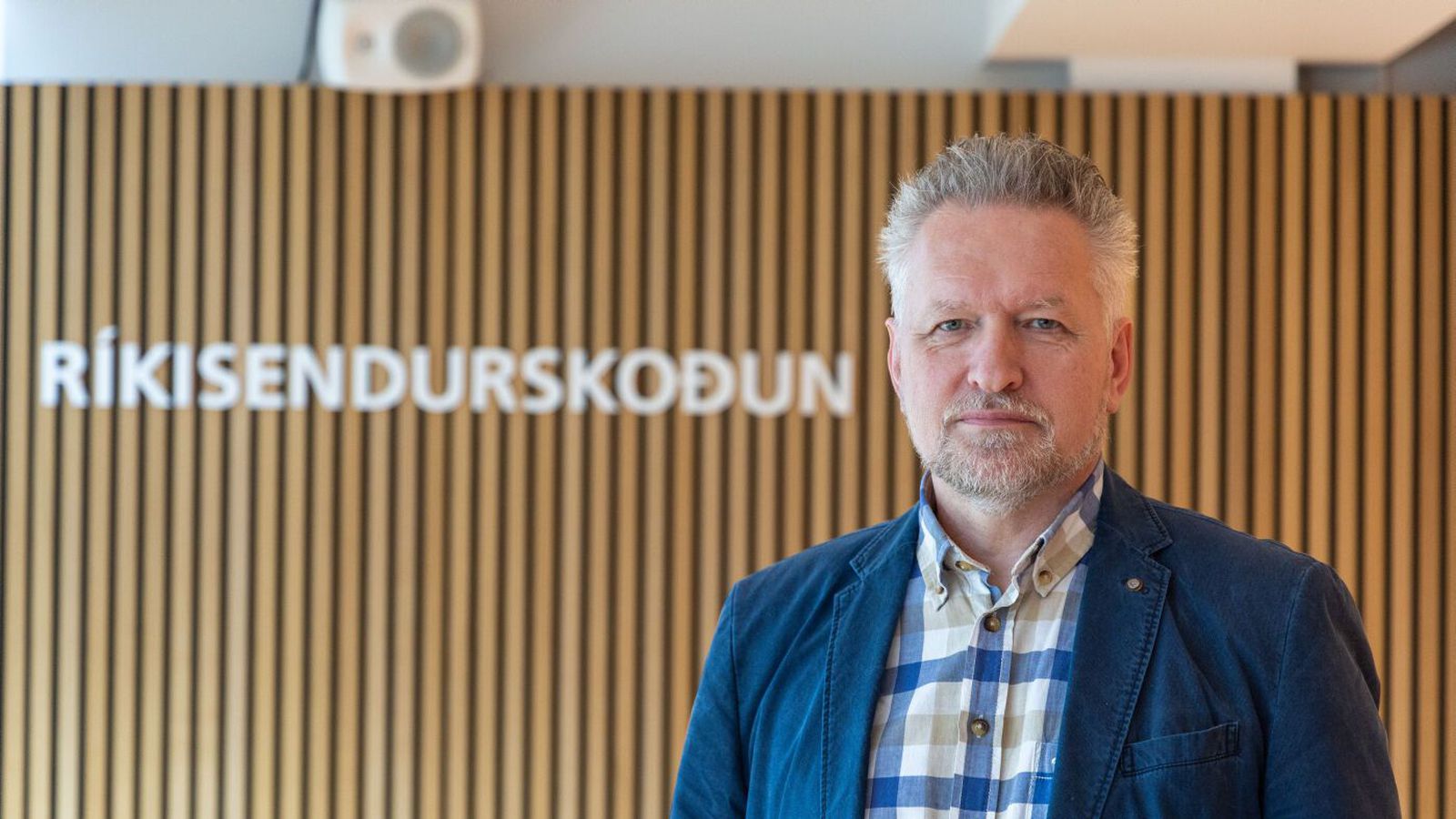 Frakkar og Litáar endur­skoða Ríkis­endur­skoðun