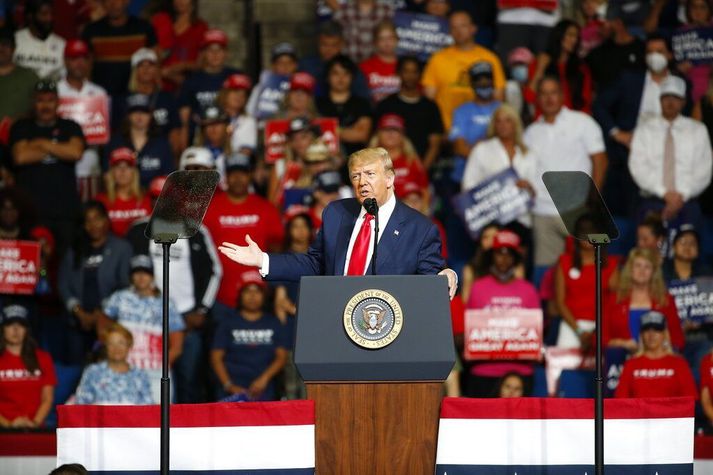 Donald Trump Bandaríkjaforseti á kosningafundi sínum í Tulsa í Oklahoma í fyrradag.