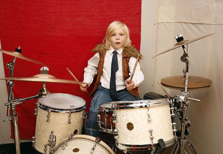 "Kiddi, trommukennarinn minn, átti þetta sett áður og mér finnst það flott og grúví,“ segir Þórarinn Þeyr. 