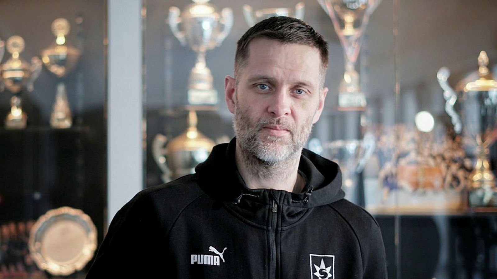 Körfuboltastjarna í­hugar fram­boð í Garða­bæ