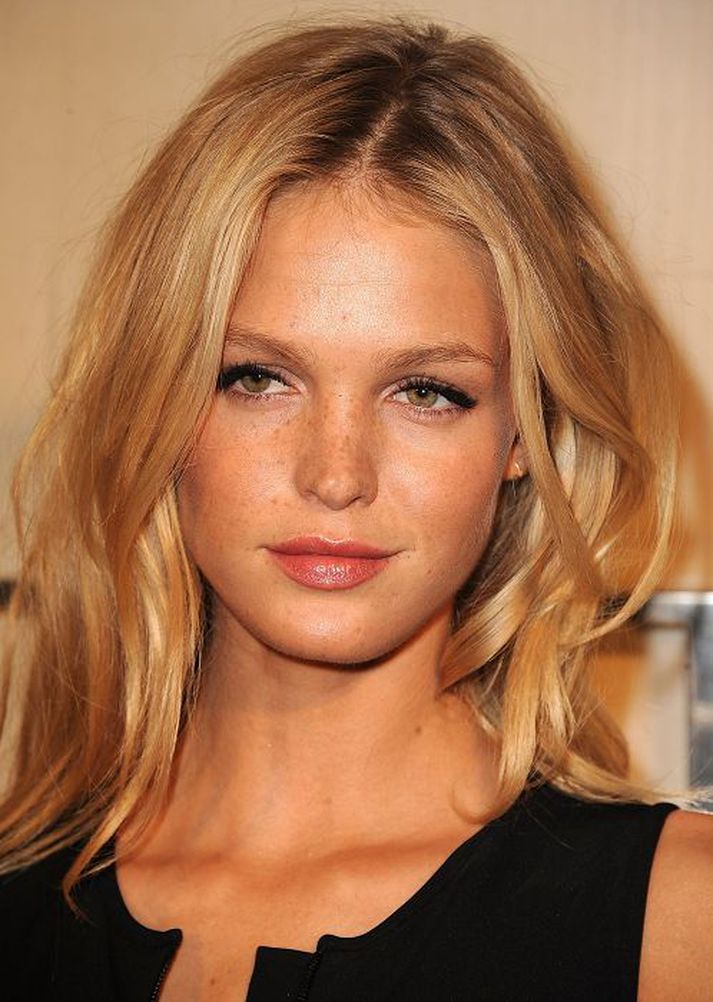 Erin Heatherton er ný kærasta leikarans Leonardo DiCaprio. Hún starfar sem fyrirsæta.
nordicphotos/getty