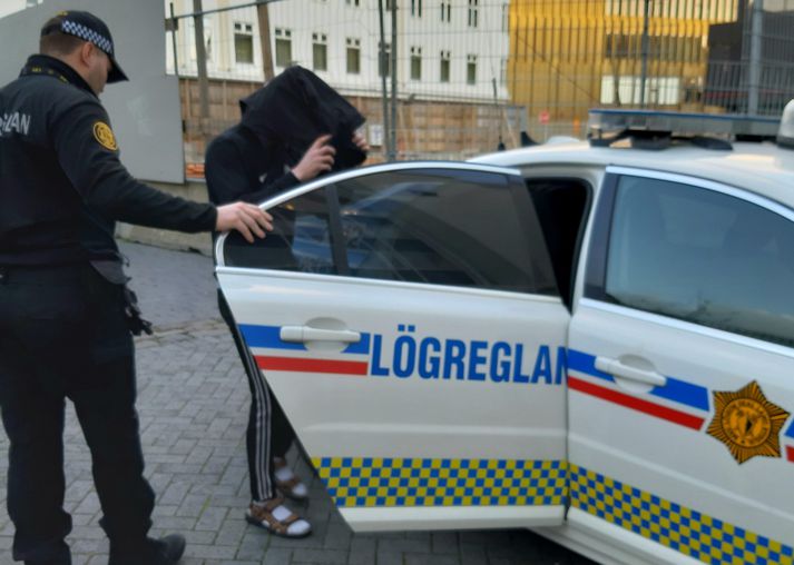 Tvítugi karlmaðurinn verður í gæsluvarðhald