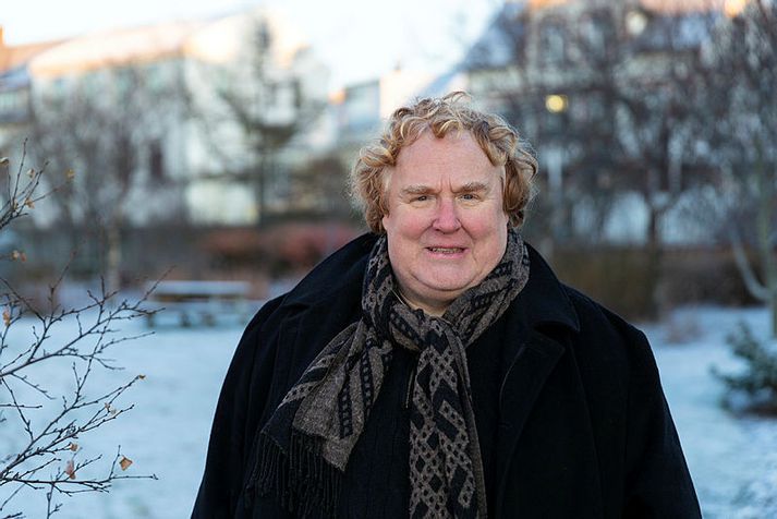 Egill Helgason myndaður árið 2019. Þá voru sjálfsafgreiðslukassarnir að ryðja sér til rúms í matvöruverslunum. Sex árum síðar er Egill gallharður í afstöðu sinni; hann hatar kassana.