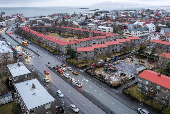 Móðir mannsins átti ástarfund við meintan föður hans á Ránargötu í gamla Vesturbænum.