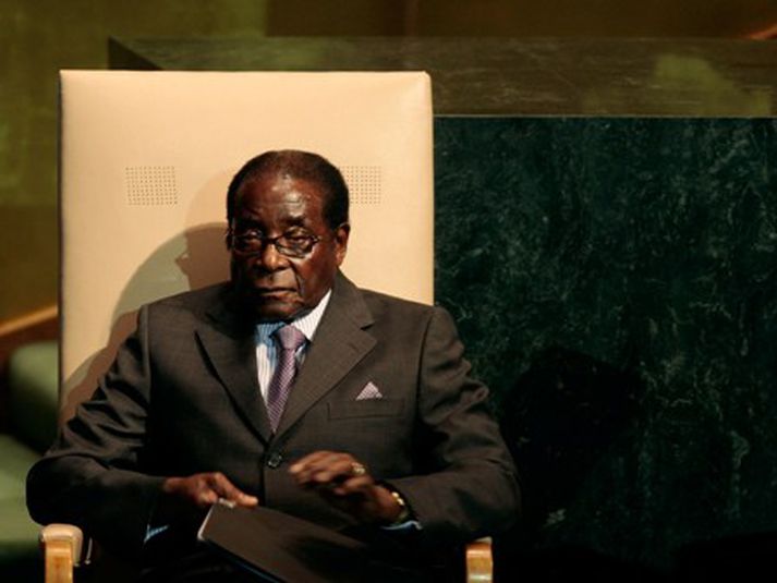 Mugabe glímir við nokkrar óvinsældir þessa dagana.