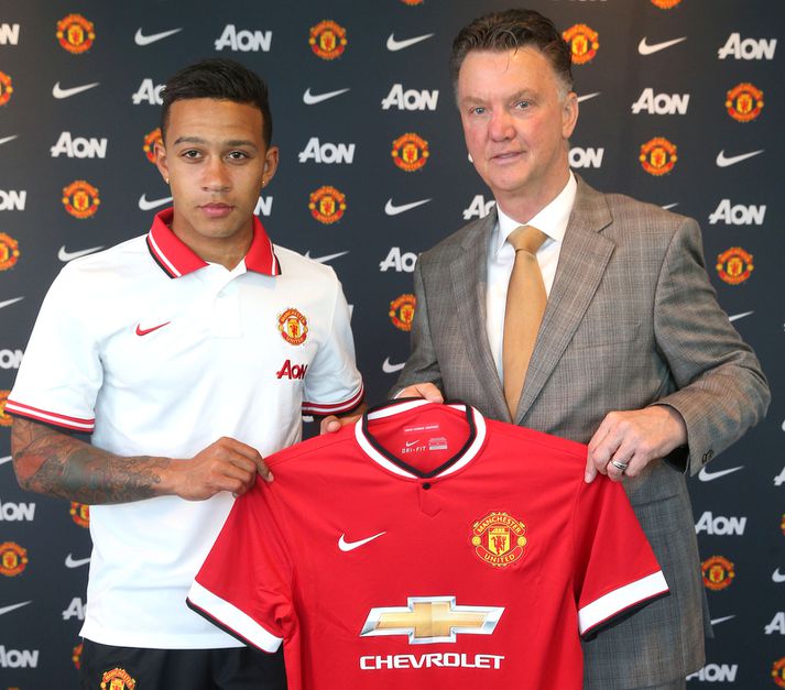 Memphis Depay með Louis van Gaal.