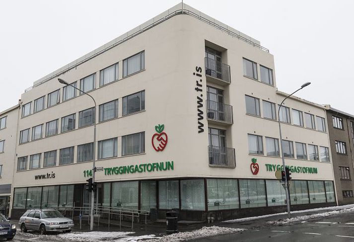 Halldór segir að breyta þurfi lögum til að einfalda almannatryggingarkerfið.