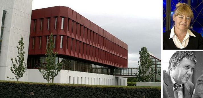 Starfsmenn Landsbókasafns veittu tólf fræðimönnum aðgang að stílabók með nöfnum félaga í Kommúnistaflokki Íslands en leituðu loks leiðbeininga frá Persónuvernd sem nú hefur kveðið upp úr með að það hafi verið óheimilt.