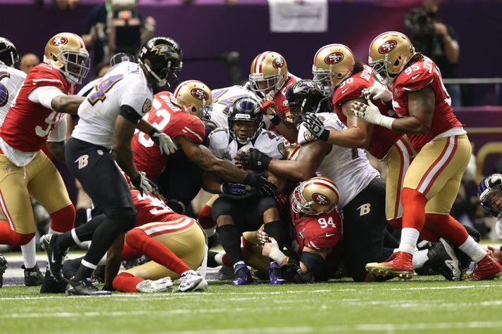 Úr úrslitaleik Baltimore Ravens og San Francisco.