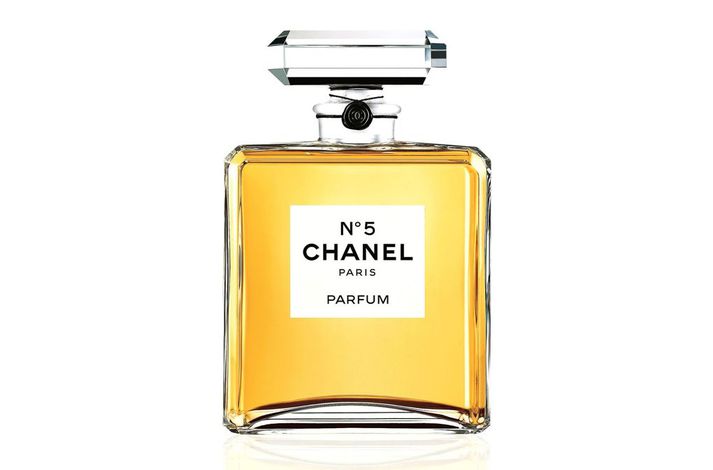 Chanel No.5 er án efa eitt þekktasta ilmvatn heims.