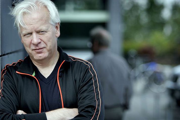Kröfur eðlilegar. Óttar Guðmundsson geðlæknir telur eðlilegt að gera ákveðnar kröfur áður en fólk fer í leiðréttingaraðgerð á kyni.