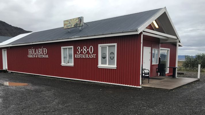 Hólabúð á Reykhólum er eina matvöruverslun Reykhólahrepps. Þar hefur einnig verið rekin veitingasala.