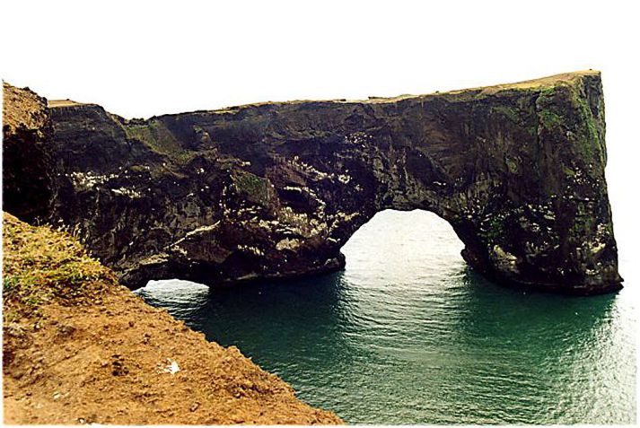 Orlofsferðir húsmæðra í Árnes- og Rangárvallasýslu í fyrra báru konurnar allt frá Hvolsvelli að Höfn í Hornafirði. Meðal þess sem þær tóku sér fyrir hendur var að aka í rútu í Dyrhólaey, fræðast um Skaftárelda og skoða hafnargerðina í Landeyjum.